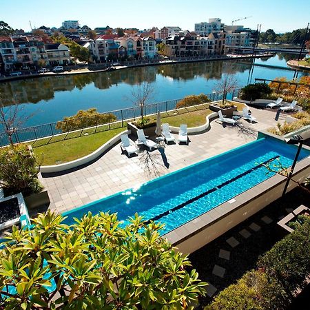 East Perth Suites Hotel Kültér fotó