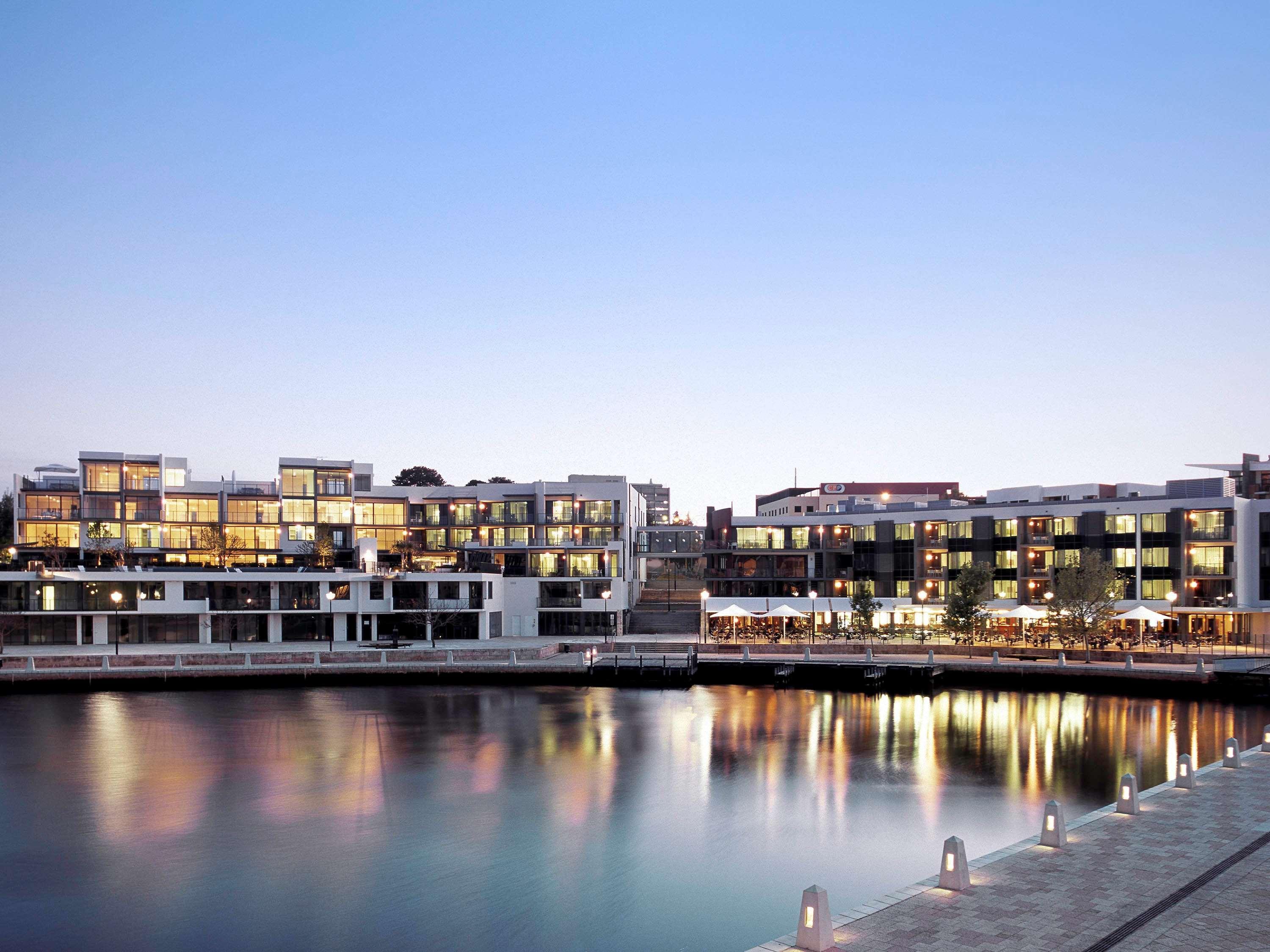 East Perth Suites Hotel Kültér fotó