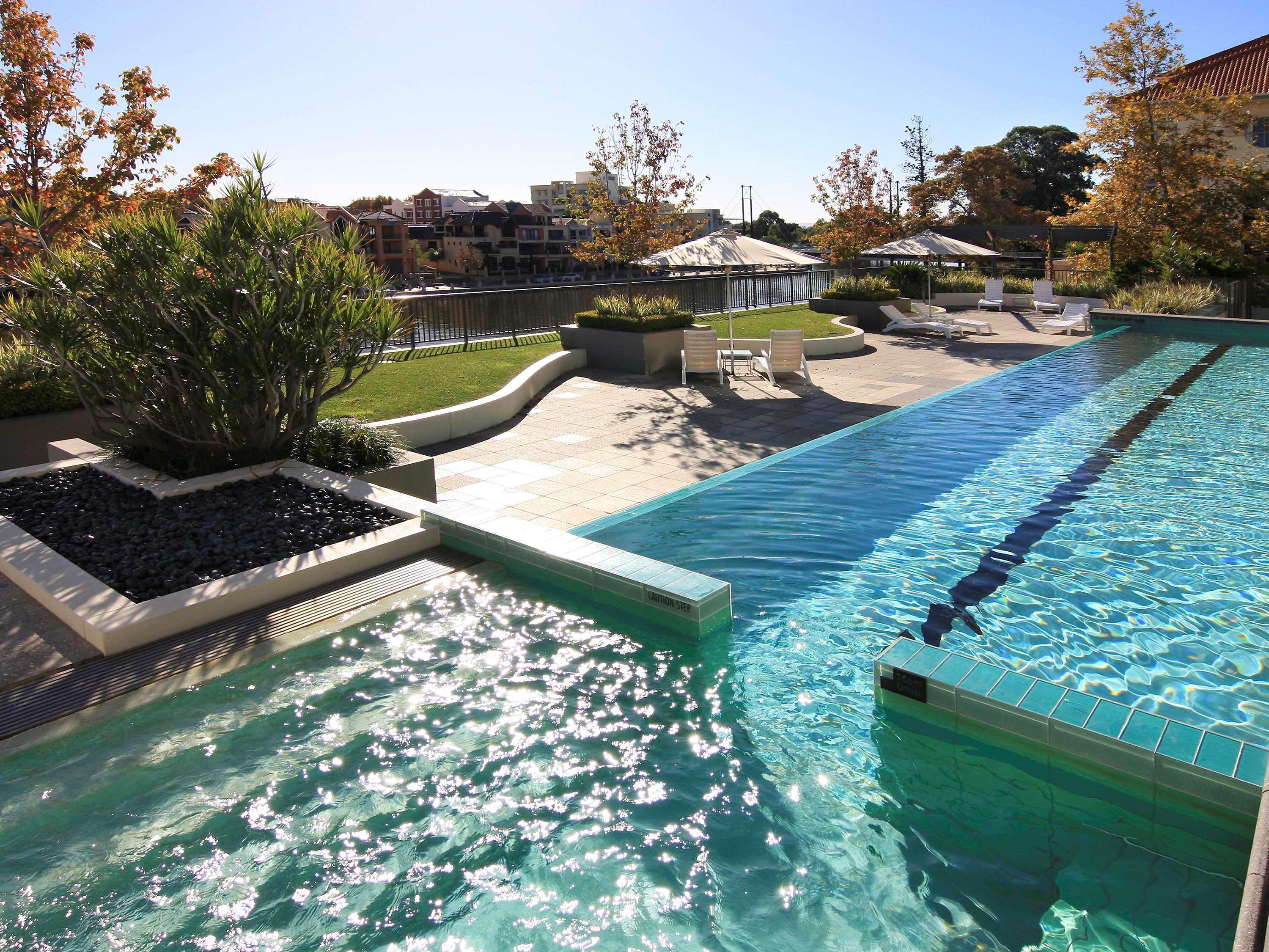 East Perth Suites Hotel Kültér fotó