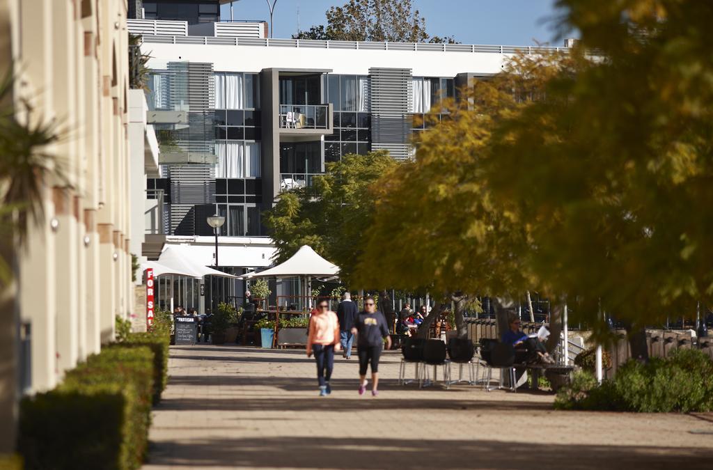East Perth Suites Hotel Kültér fotó