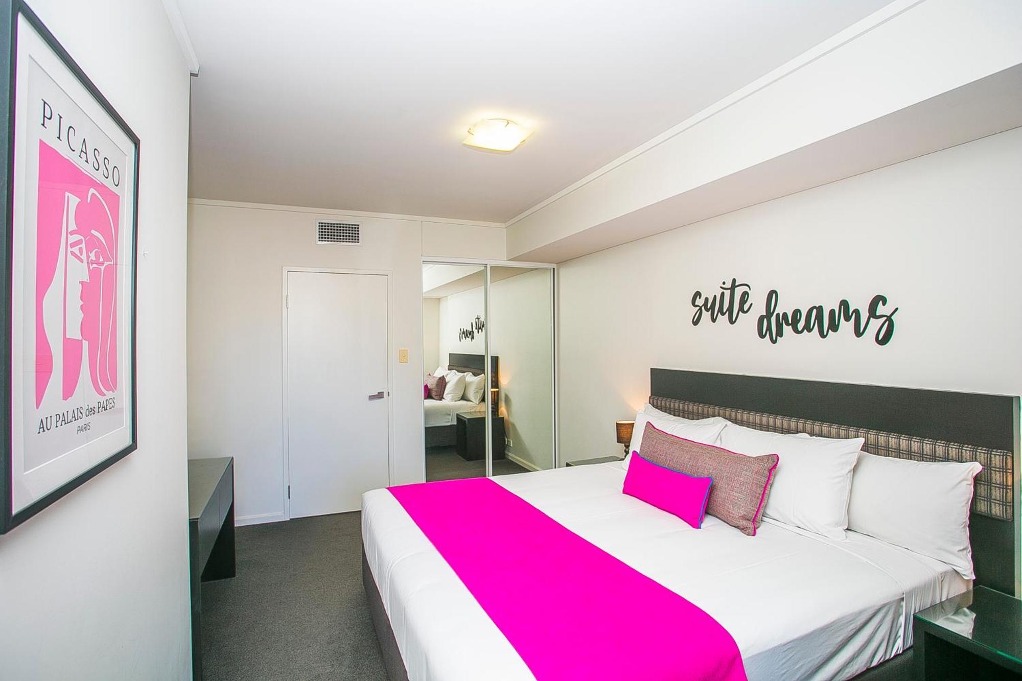 East Perth Suites Hotel Kültér fotó